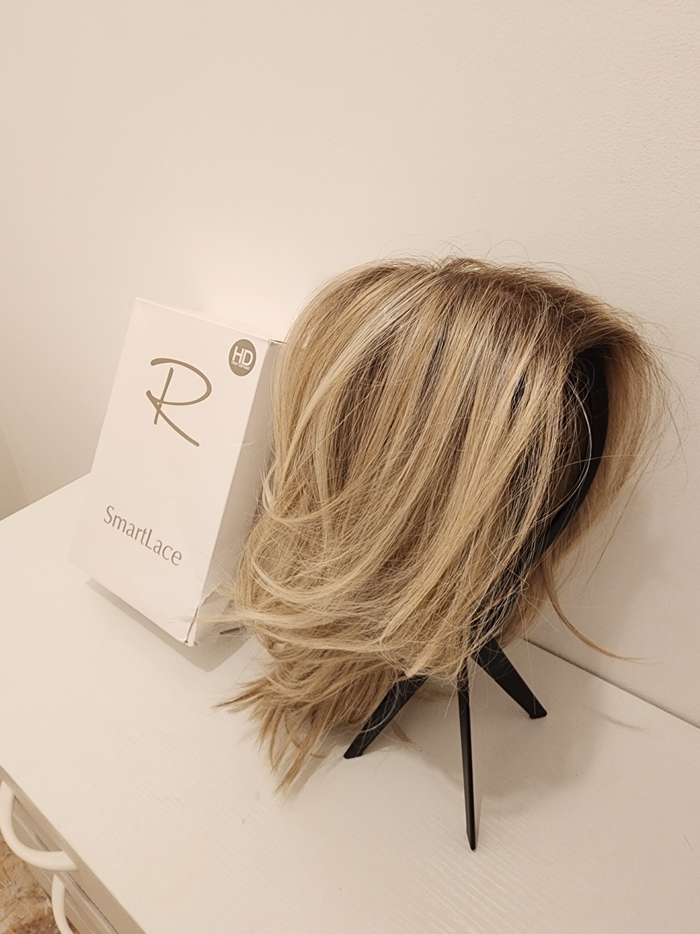 Jon Renau Drew Palm Springs Blonde Heat Friendly Wig Rooted Blonde - Picture 2 of 5